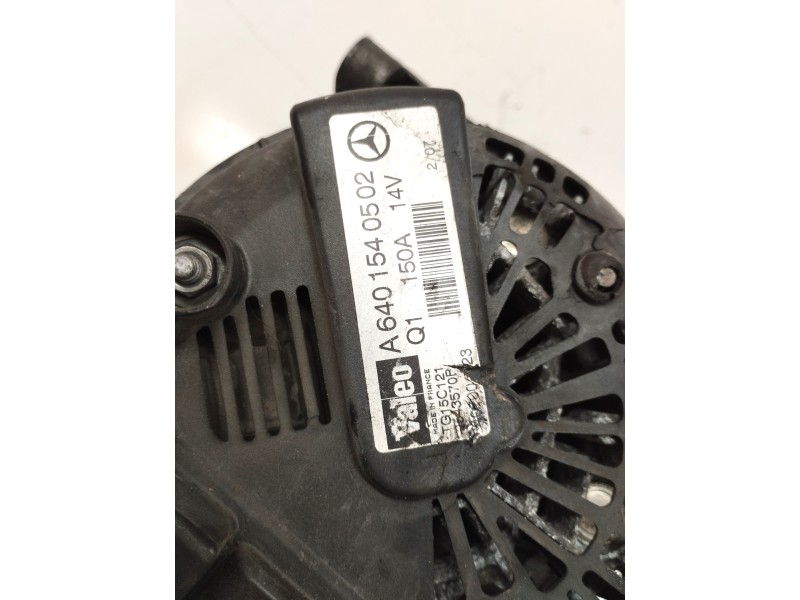 Recambio de alternador para mercedes-benz clase b (w245) 2.0 cdi cat referencia OEM IAM A6401540502  