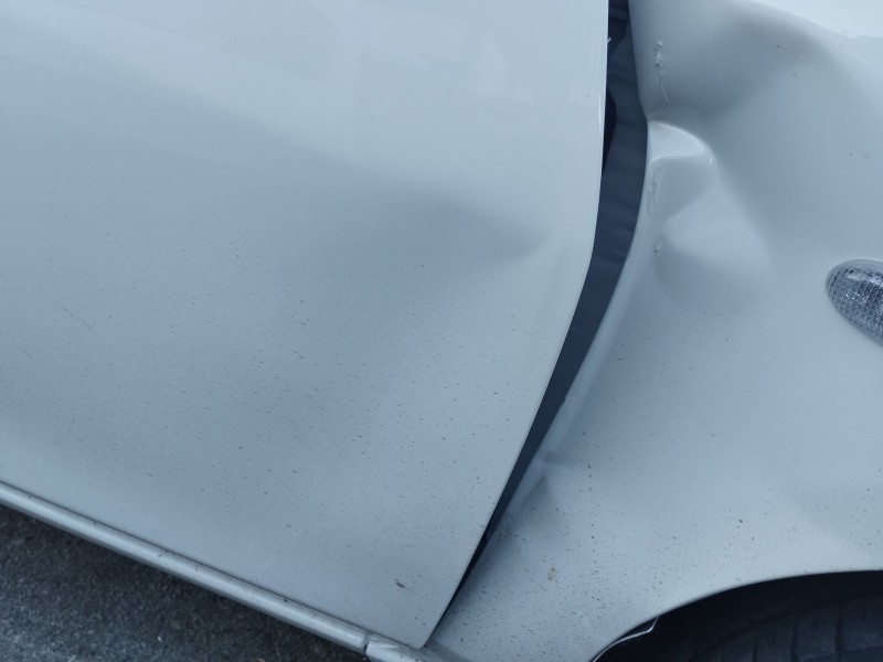 Recambio de puerta delantera derecha para mazda 2 lim. (de) 1.3 active (5-ptas.) (55kw) referencia OEM IAM   
							