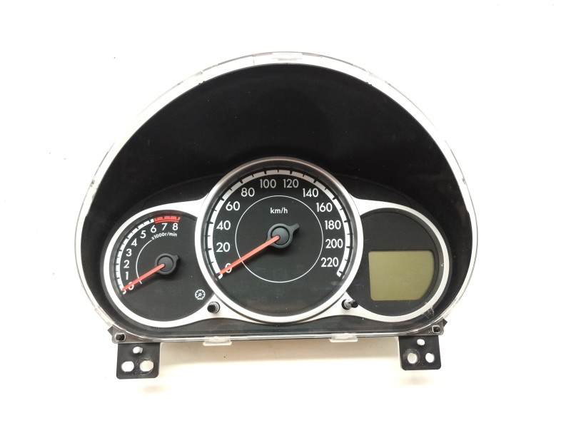 Recambio de cuadro instrumentos para mazda 2 lim. (de) 1.3 active (5-ptas.) (55kw) referencia OEM IAM D01J55430  
							