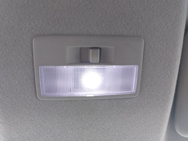 Recambio de luz interior para mazda 2 lim. (de) 1.3 active (5-ptas.) (55kw) referencia OEM IAM   
							