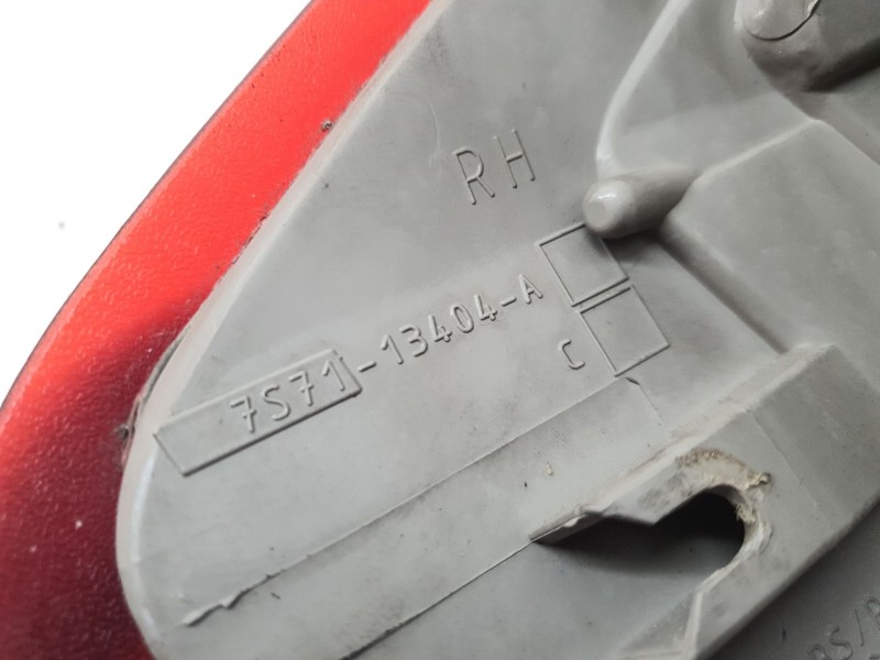 Recambio de piloto trasero derecho para ford mondeo iv (ba7) 2.0 referencia OEM IAM 7S7113404A  