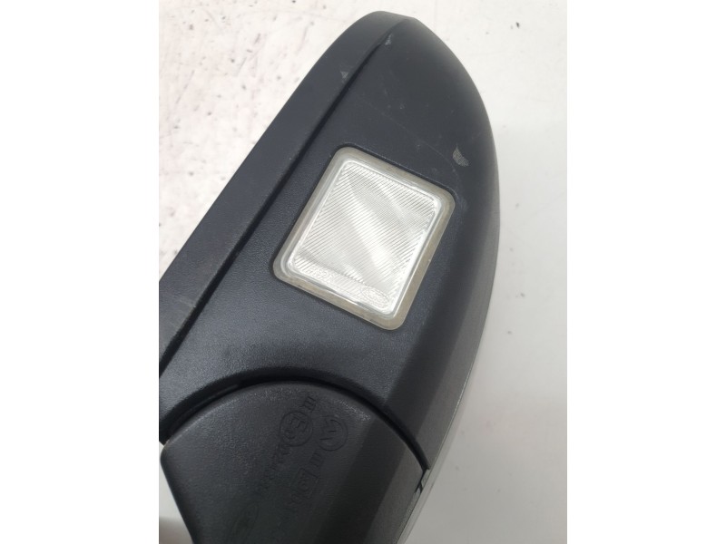 Recambio de retrovisor derecho para ford mondeo iv (ba7) 2.0 referencia OEM IAM 21986626  