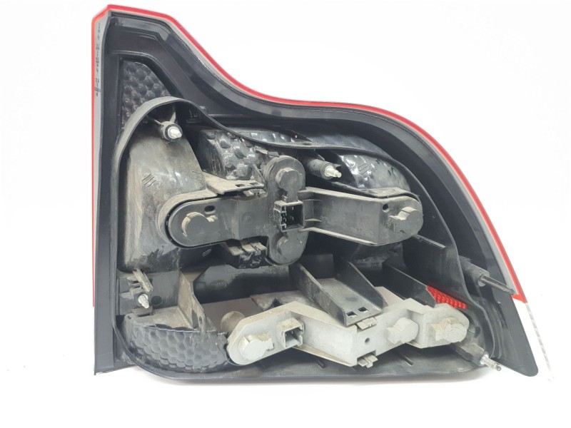 Recambio de piloto trasero izquierdo para volvo s60 i (384) 2.4 d referencia OEM IAM   
							