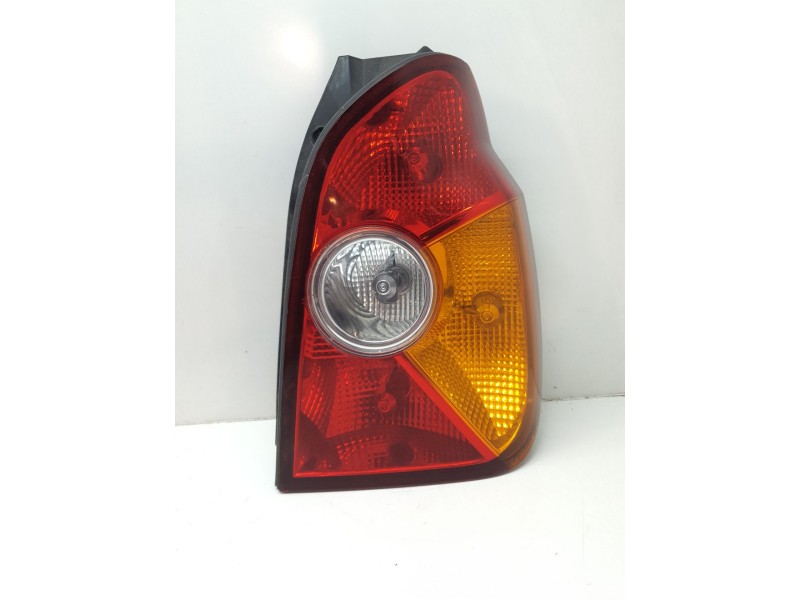 Recambio de piloto trasero derecho para hyundai terracan (hp) 3.5 i v6 4wd referencia OEM IAM   