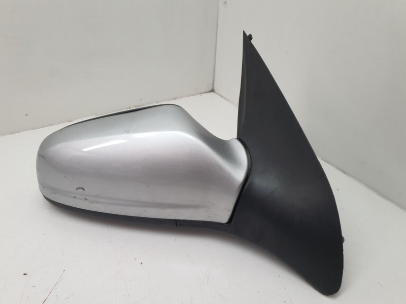 Recambio de retrovisor derecho para opel astra h ber. 1.7 cdti 100 cv referencia OEM IAM   