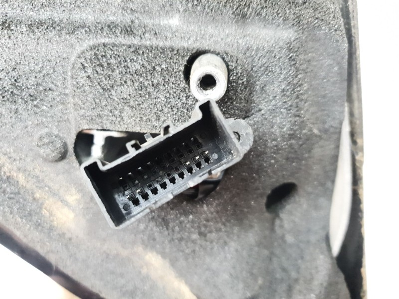 Recambio de retrovisor derecho para opel astra h ber. 1.7 cdti 100 cv referencia OEM IAM   