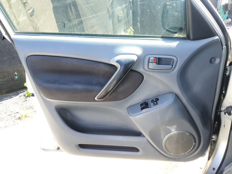 Recambio de guarnecido puerta delantera izquierda para toyota rav 4 ii (_a2_) 1.8 (zca25_, zca26_) referencia OEM IAM   