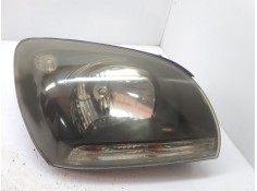 Recambio de faro derecho para kia sportage 2.0 cat referencia OEM IAM 921020Z010  