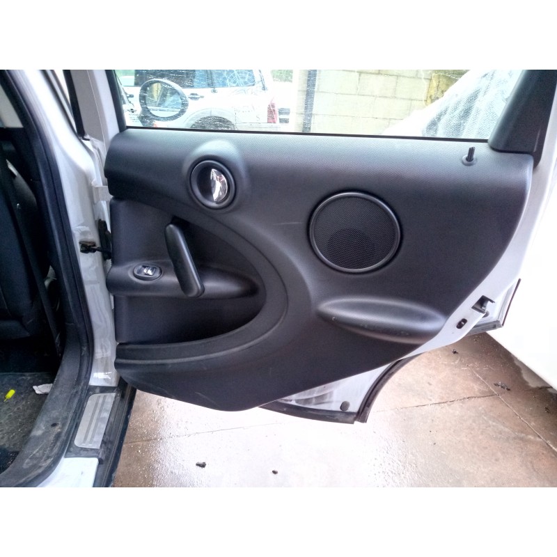 Recambio de guarnecido puerta trasera derecha para mini countryman (r60) one d referencia OEM IAM   