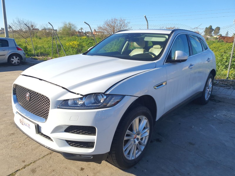 jaguar f-pace (x761) del año 2016