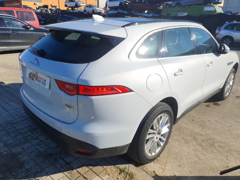 jaguar f-pace (x761) del año 2016