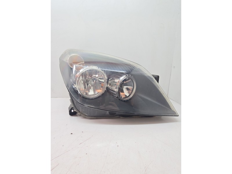 Recambio de faro derecho para opel astra h gtc (a04) 1.9 cdti (l08) referencia OEM IAM GM24451033  