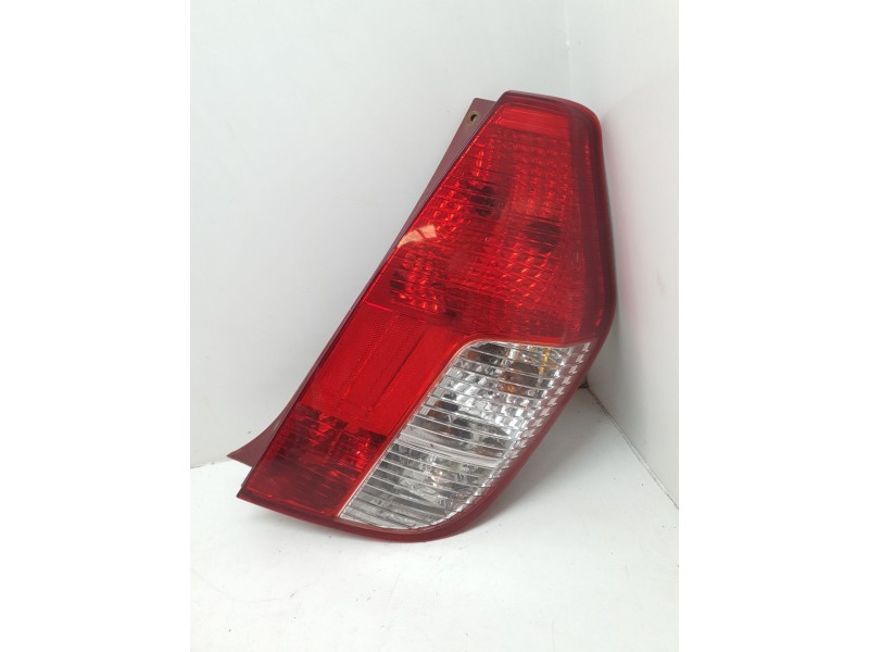 Recambio de piloto trasero derecho para hyundai i10 1.1 12v cat referencia OEM IAM   