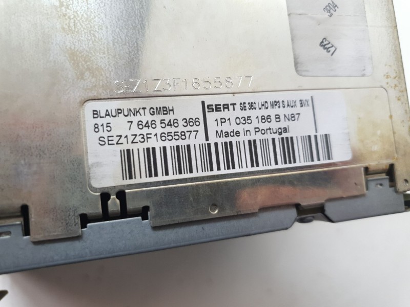 Recambio de sistema audio / radio cd para seat leon (1p1) 1.9 tdi referencia OEM IAM 1P1035186B  