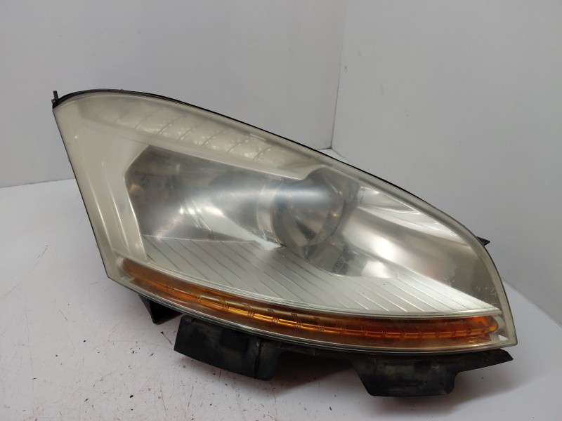 Recambio de faro derecho para citroën c4 grand picasso 1.6 16v hdi fap referencia OEM IAM   