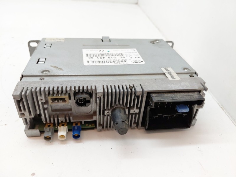 Recambio de sistema audio / radio cd para peugeot 208 1.2 12v vti referencia OEM IAM 9801843180  