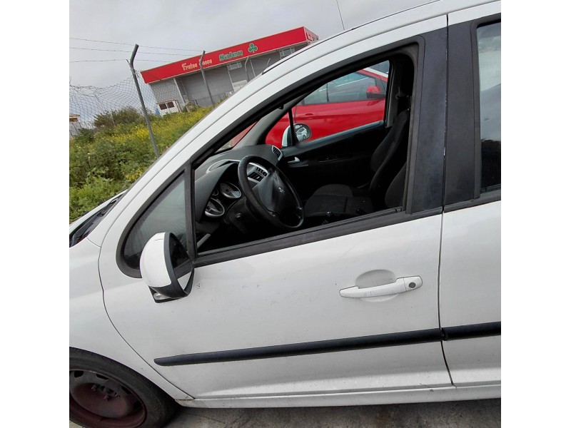 Recambio de puerta delantera izquierda para peugeot 207/207+ (wa_, wc_) 1.4 hdi referencia OEM IAM   