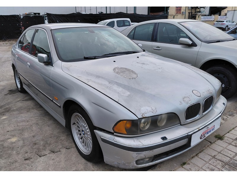bmw 5 (e39) del año 1999