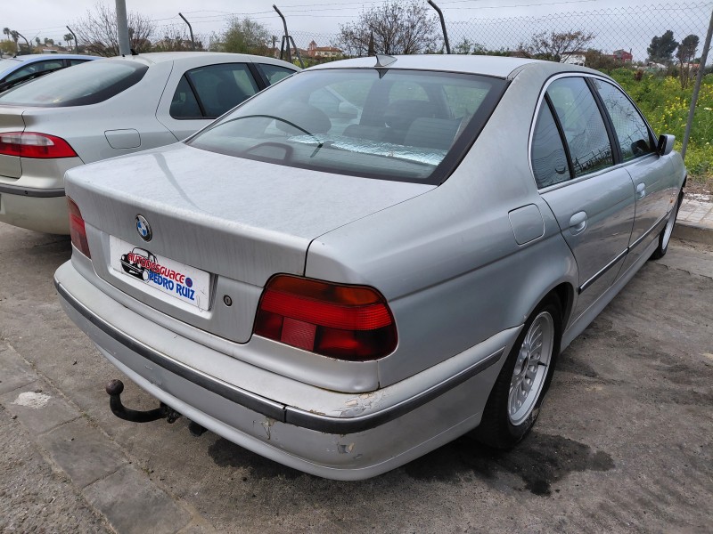 bmw 5 (e39) del año 1999