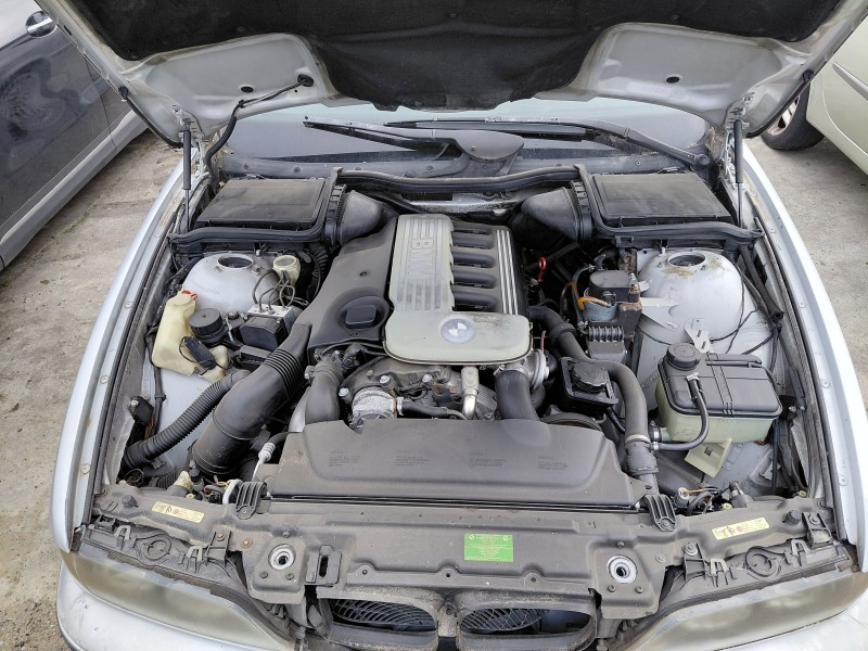 bmw 5 (e39) del año 1999