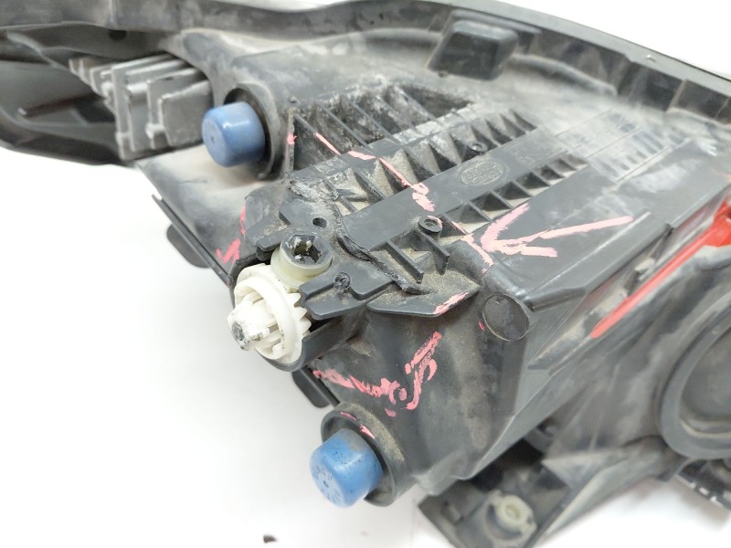 Recambio de faro izquierdo para jaguar xe 2.0 diesel cat referencia OEM IAM GX7313W030BF  