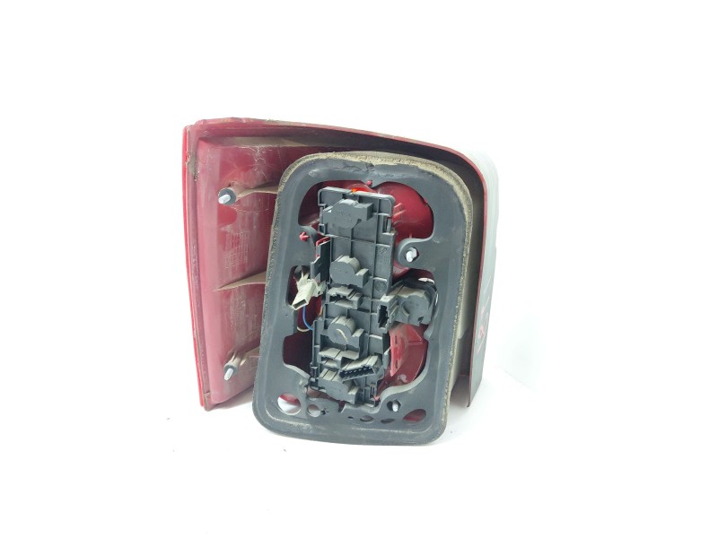 Recambio de piloto trasero derecho para volkswagen passat b5.5 variant (3b6) 1.9 tdi referencia OEM IAM 11A209B  
							