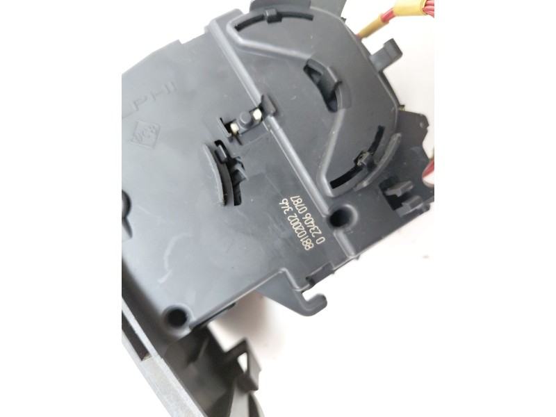 Recambio de mando multifuncion para renault clio iii 1.5 dci diesel referencia OEM IAM 88103003346  