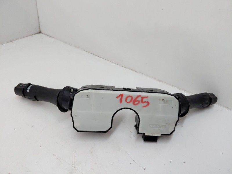 Recambio de mando multifuncion para nissan note n-tec referencia OEM IAM NILES14AMO  