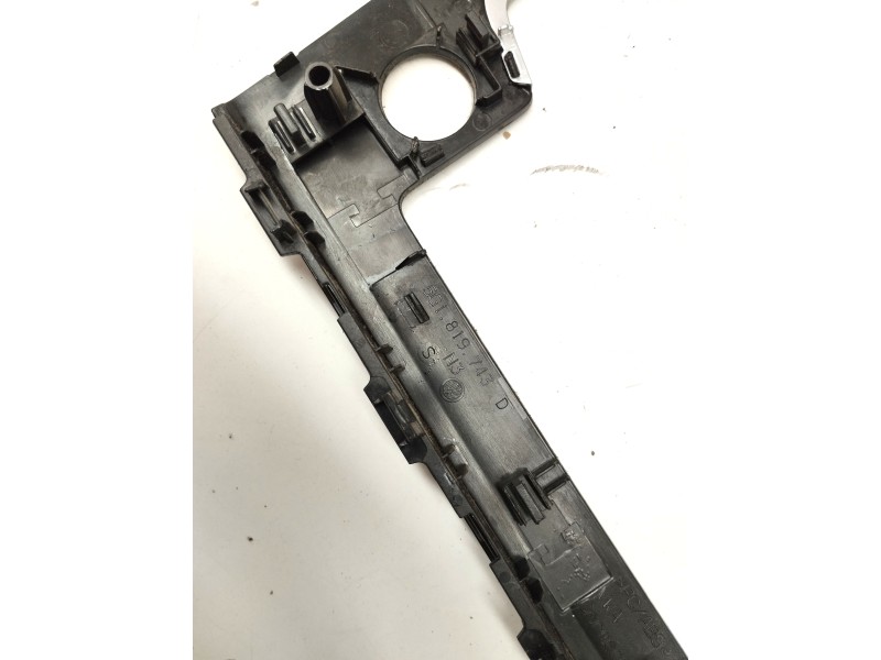 Recambio de rejilla aireadora para volkswagen golf vii lim. 2.0 tdi referencia OEM IAM 5G1819743D  