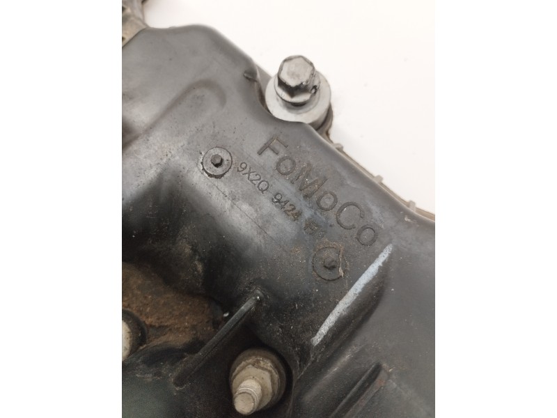 Recambio de tapa balancines para land rover discovery 4 tdv6 hse referencia OEM IAM 9X2Q9424F  
							