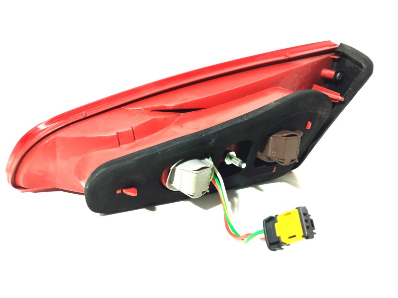 Recambio de piloto trasero izquierdo interior para peugeot 607 (s1) 2.2 hdi fap cat referencia OEM IAM   