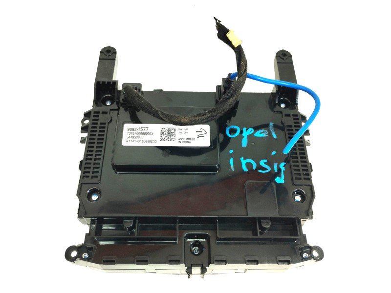 Recambio de pantalla multifuncion para opel insignia sports tourer selective referencia OEM IAM 90924577  