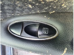 Recambio de mando elevalunas trasero derecho para mercedes-benz clase e (w211) berlina e 280 cdi (211.020) referencia OEM IAM   