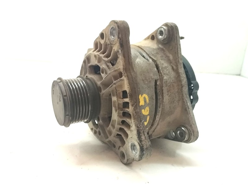Recambio de alternador para seat ibiza (6l1) 1.4 16v referencia OEM IAM 215720  