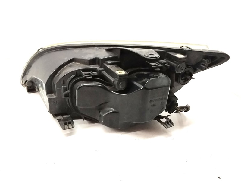 Recambio de faro derecho para ford focus sportbreak (cap) 1.6 tdci cat referencia OEM IAM 4M5113K060AA  
							