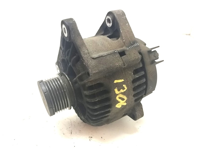 Recambio de alternador para renault megane ii berlina 5p 1.5 dci diesel referencia OEM IAM 8200386806  