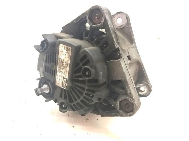Recambio de alternador para renault megane ii berlina 5p 1.5 dci diesel referencia OEM IAM 8200386806  