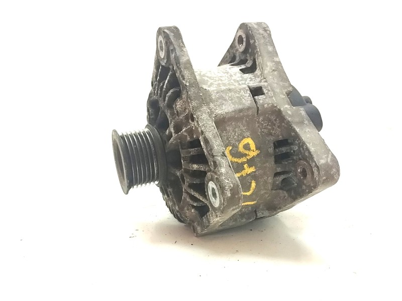 Recambio de alternador para renault scenic ii 1.9 dci diesel referencia OEM IAM 8200290215  