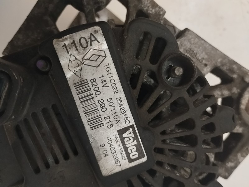 Recambio de alternador para renault scenic ii 1.9 dci diesel referencia OEM IAM 8200290215  
							