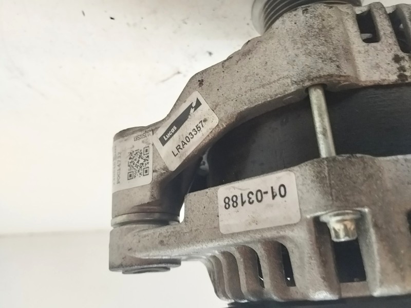 Recambio de alternador para opel insignia sports tourer sport referencia OEM IAM LRA03357  