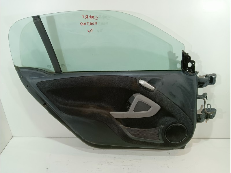 Recambio de puerta delantera izquierda para smart coupe 0.7 turbo cat referencia OEM IAM   
