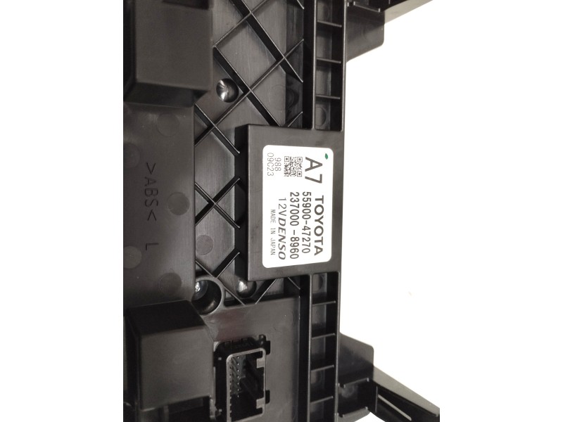 Recambio de mando climatizador para toyota prius+ 1.8 16v (híbrido) referencia OEM IAM 5590047270  
							