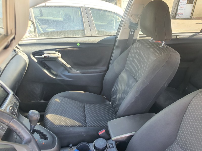 Recambio de asiento delantero derecho para toyota verso advance referencia OEM IAM   
							