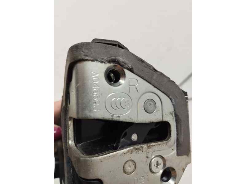 Recambio de cerradura puerta trasera derecha para toyota verso advance referencia OEM IAM A046693   Recambio de cerradura puerta trasera derecha para toyota verso advance referencia OEM IAM A046693