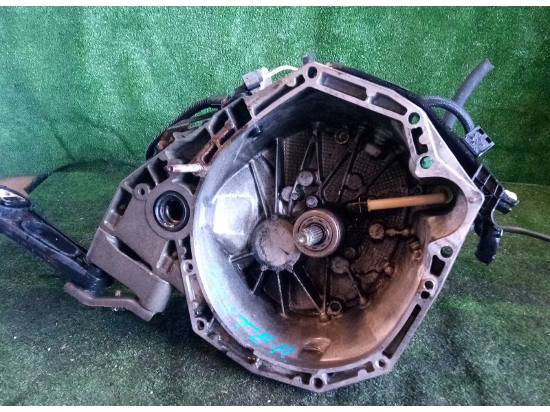 Recambio de caja cambios para dacia duster 1.5 dci diesel fap cat referencia OEM IAM TL4043  