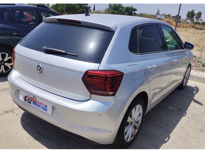 Recambio de cerradura puerta trasera derecha para volkswagen polo 1.0 tsi referencia OEM IAM   
							