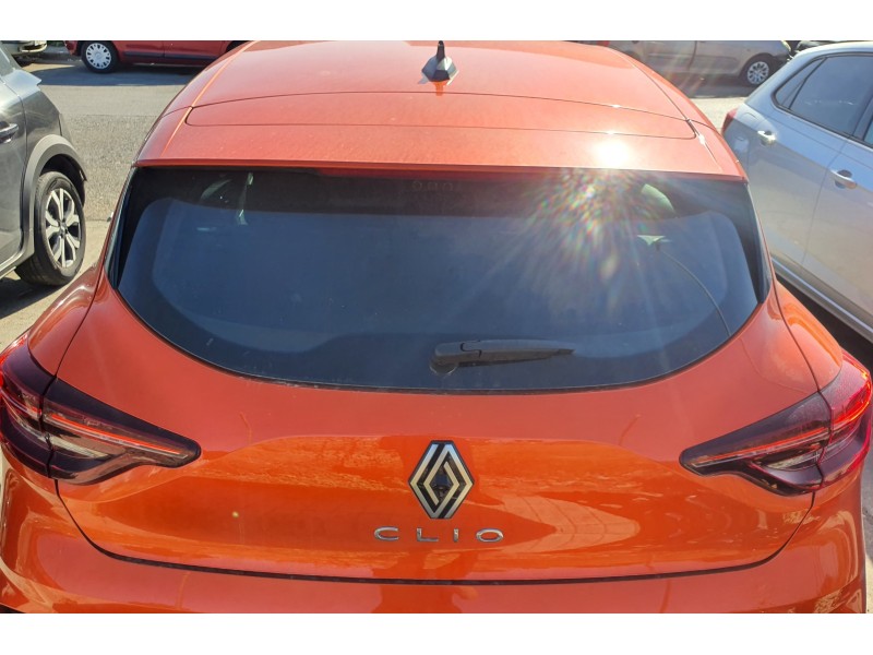 Recambio de porton trasero para renault clio v referencia OEM IAM   
							
