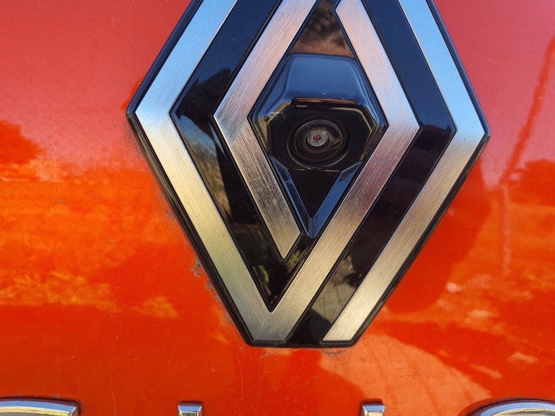 Recambio de porton trasero para renault clio v referencia OEM IAM   
							