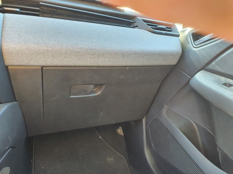 Recambio de guantera para renault clio v referencia OEM IAM   
							