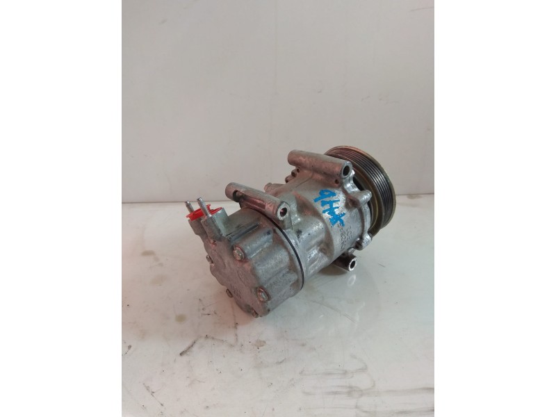 Recambio de compresor aire acondicionado para peugeot 308 confort referencia OEM IAM 9659875780  
							